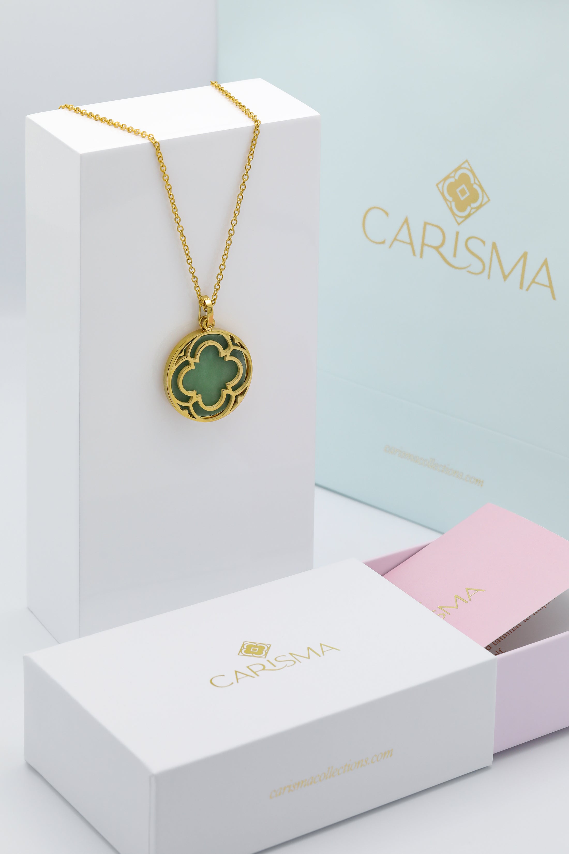Large Carisma Logo Hollow &amp; Jade Stone Large Circle Pendant Gift Set