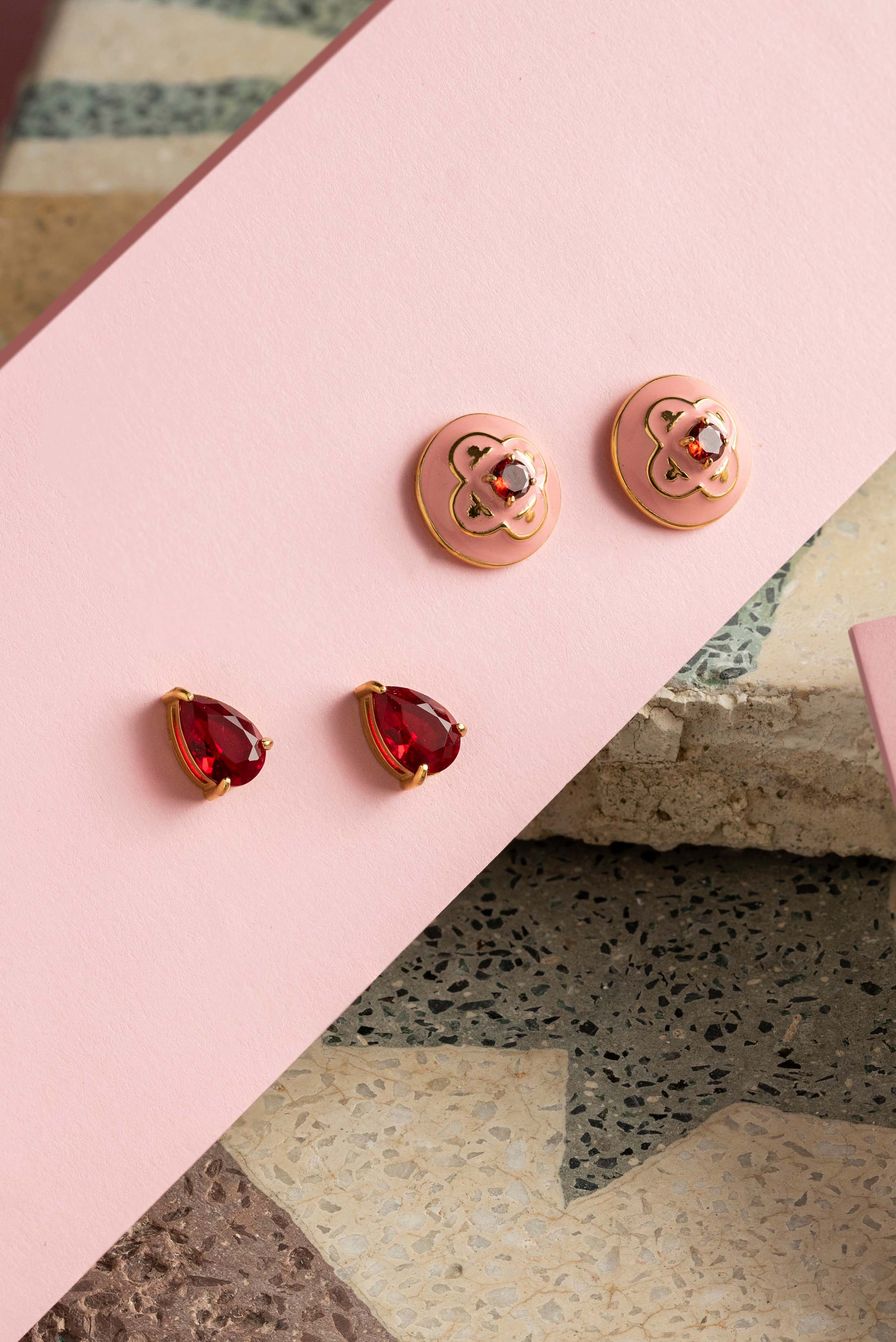 Maltese Tile Carisma Red Stone Stud Earring Set