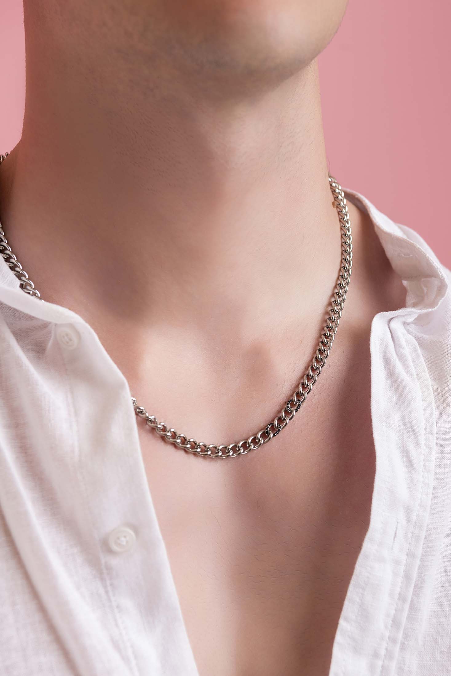 Black Zirconia Curb Chain Necklace