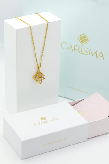 "Aunt" Carisma Logo Zirconia & Mother of Pearl Pendant Gift Set