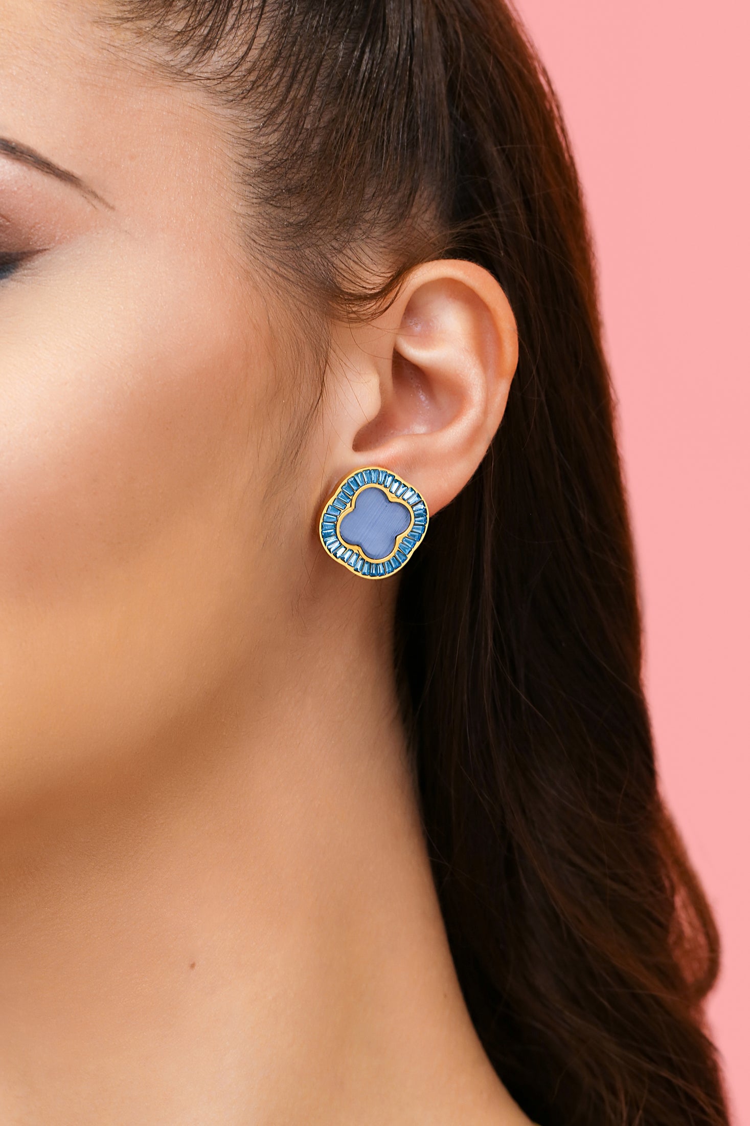 Faniello Blue Mother of Pearl Stud Earring Set
