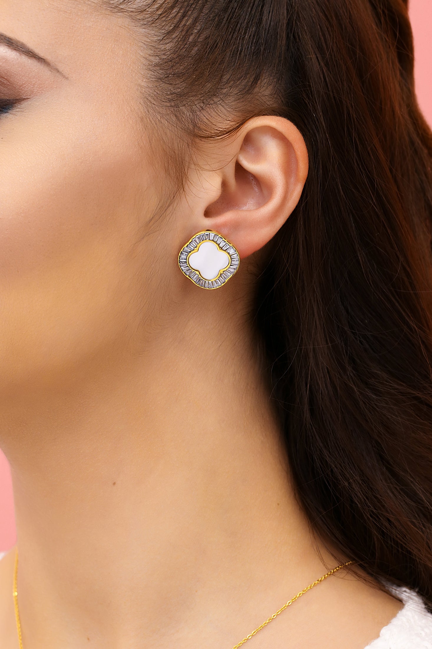 Faniello Ivory Mother of Pearl Stud Earring Set