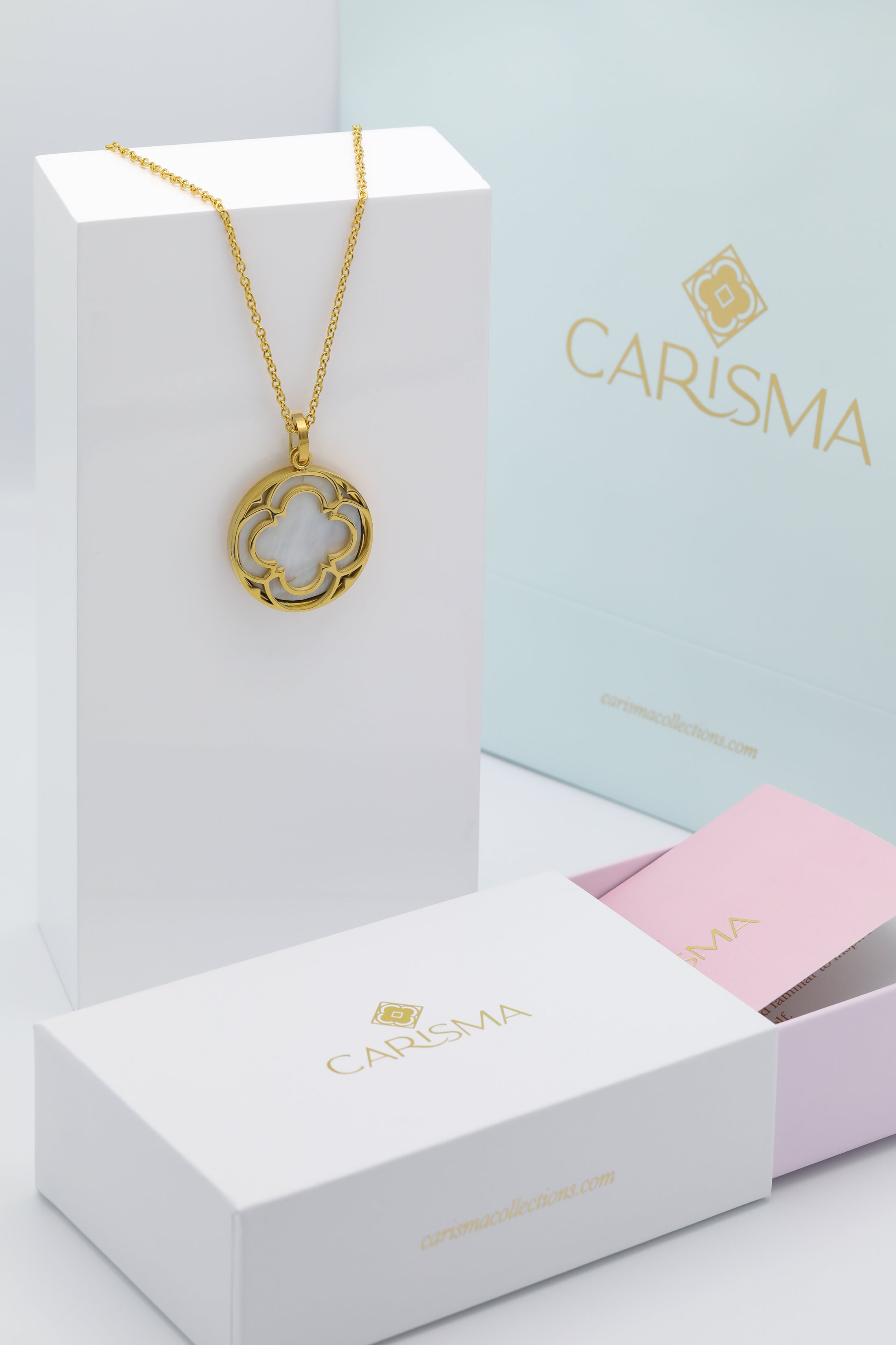 Large Carisma Logo Hollow &amp; Mother of Pearl Large Circle Pendant Gift Set