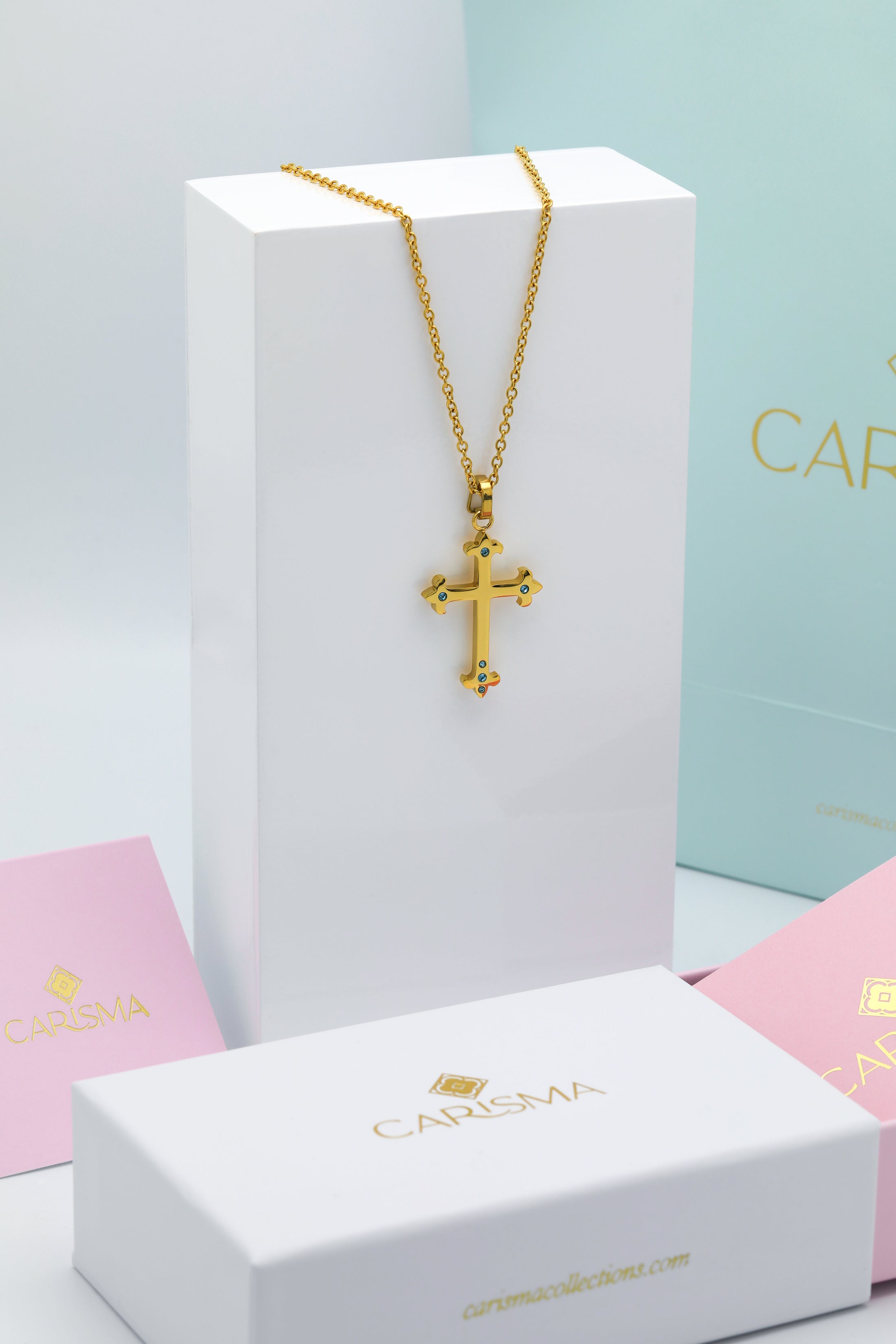 Blue Crystals Carisma Cross Necklace Gift Set