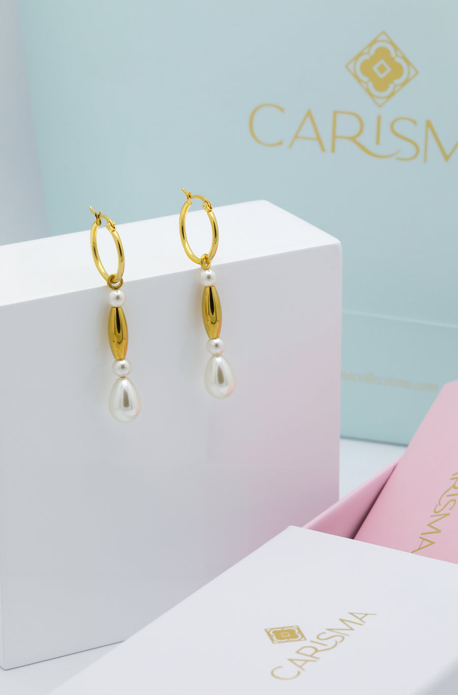 Ċombina Pendant Earring Gift Set