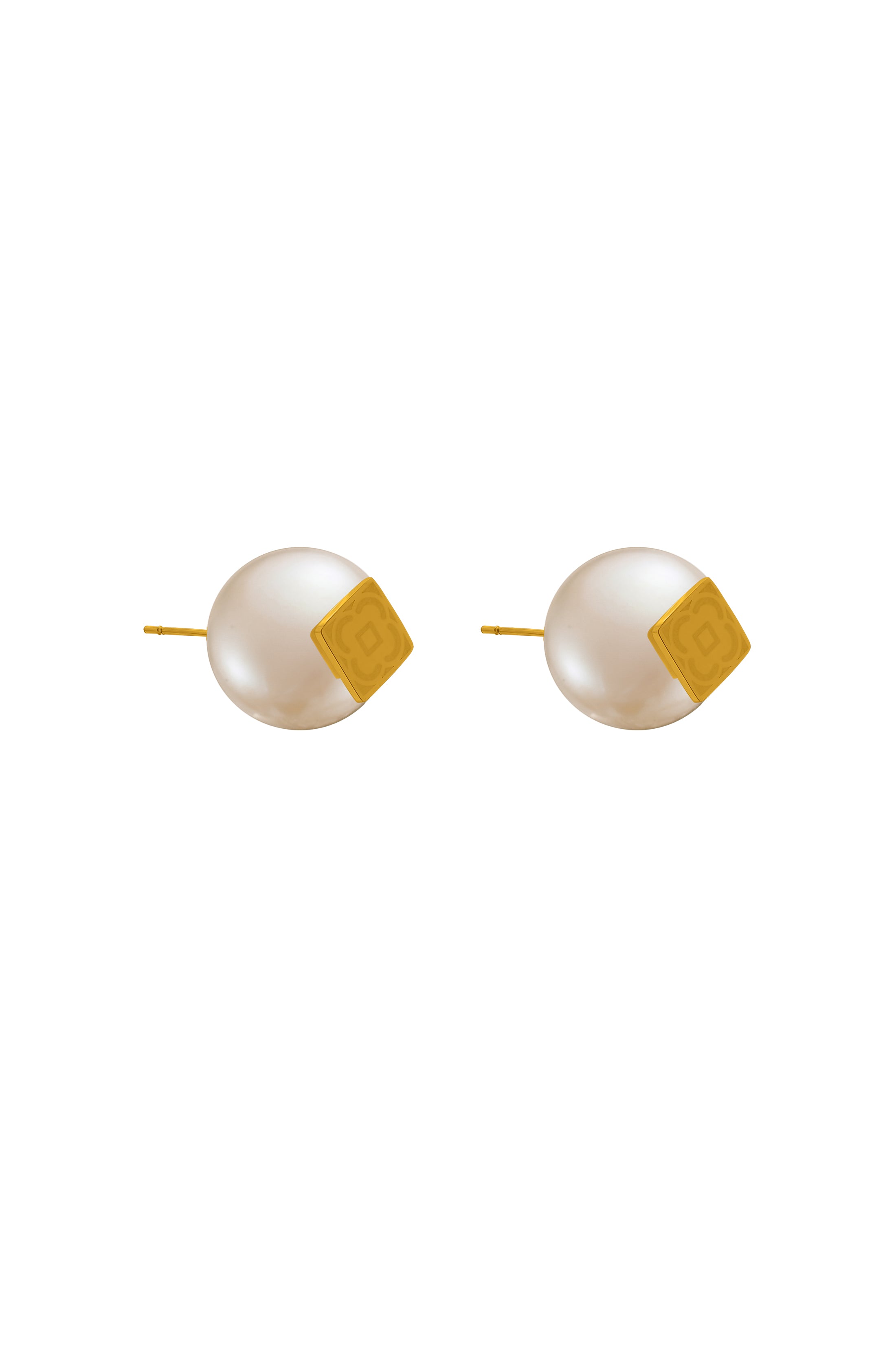 Oversized Carisma Logo Pearl Stud Earring Set
