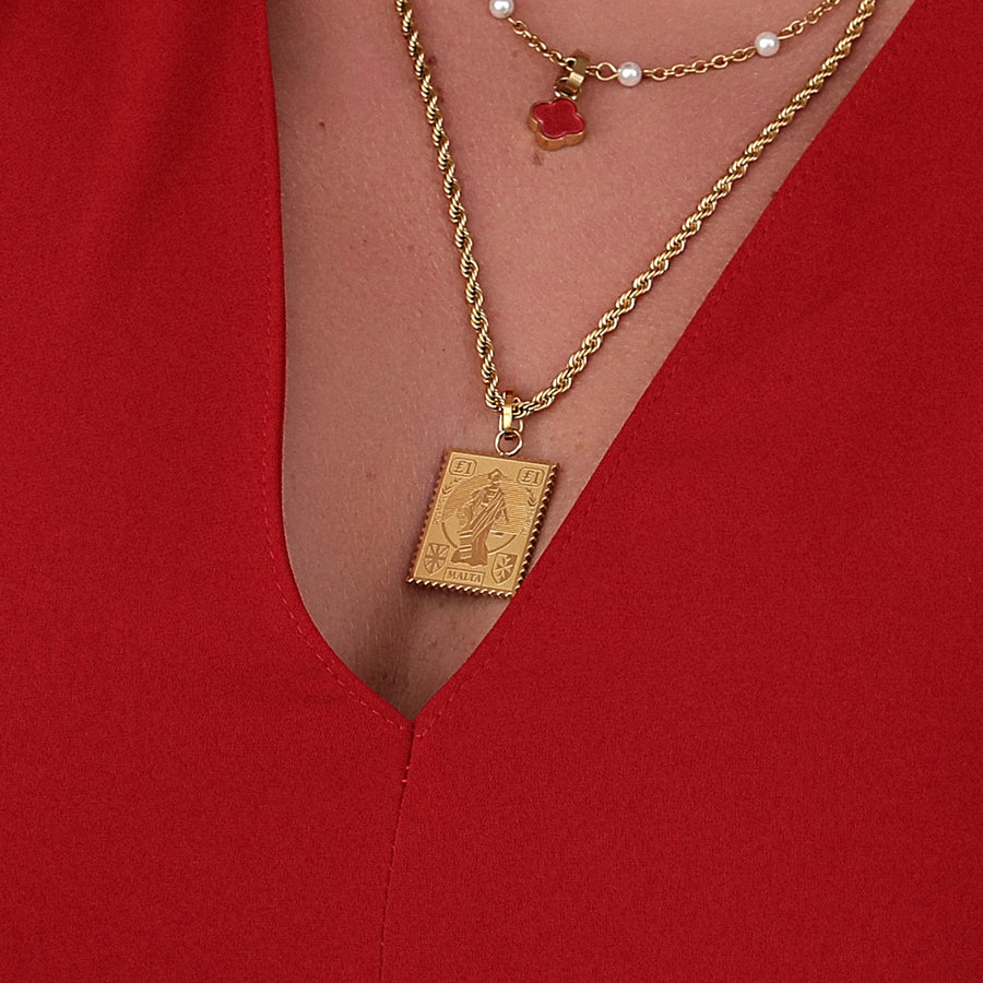 Melita's Stamp Pendant & Melita's Intricate Drop Earrings Gift Set