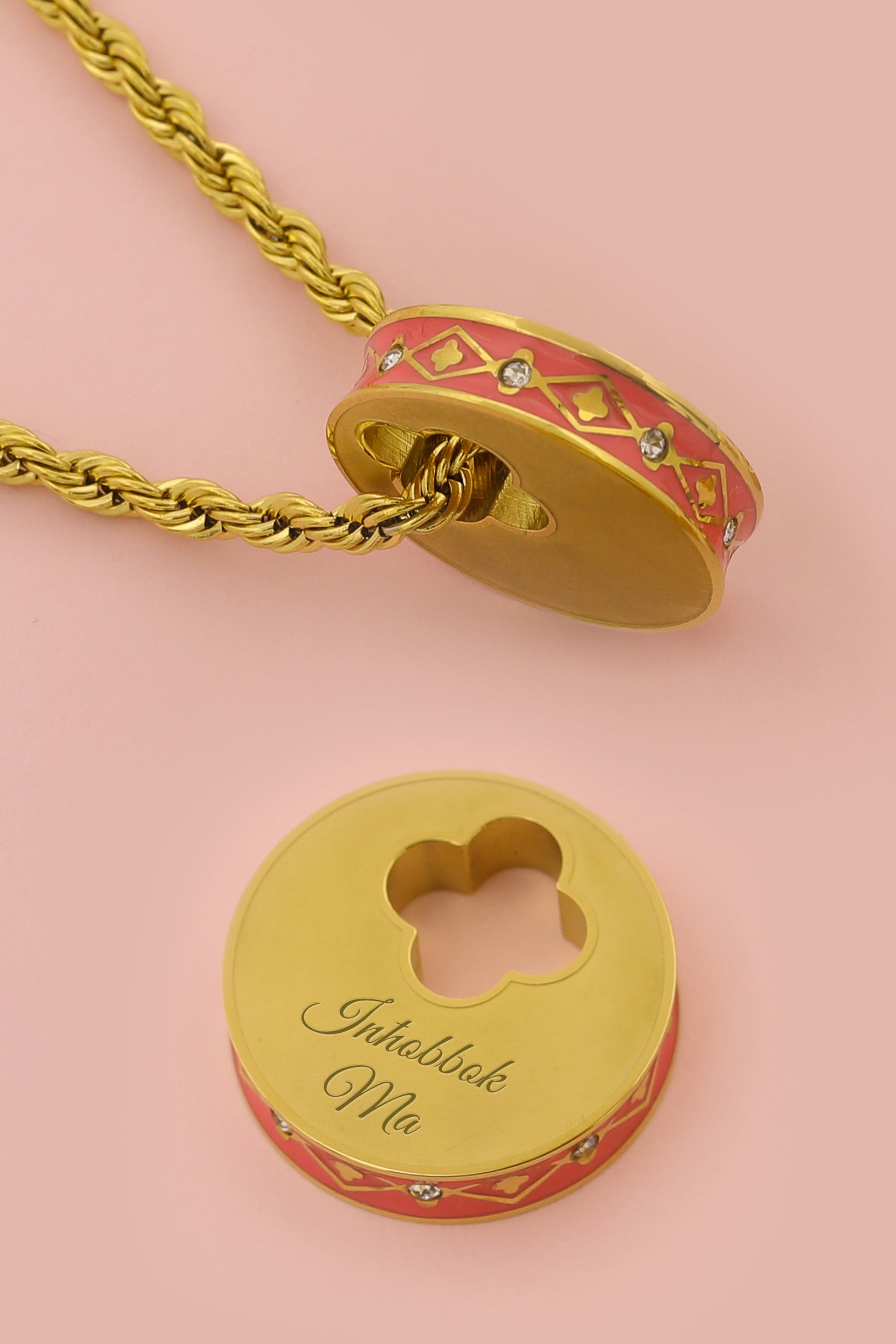 Venere&#39;s Pink Mother&#39;s Day Ring Pendant