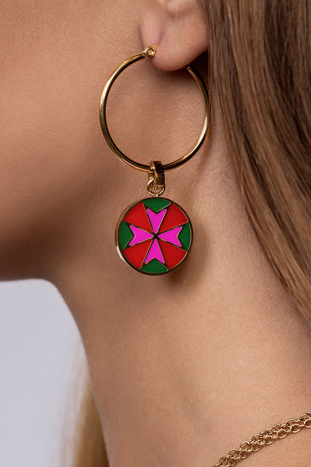 Fuchsia &amp; Green Maltese Cross Pendant Earring Set